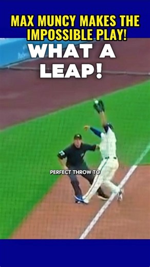MAX MUNCY'S INCREDIBLE DEFENSIVE GEM! #baseball #shortfeed #homerunchallenge
