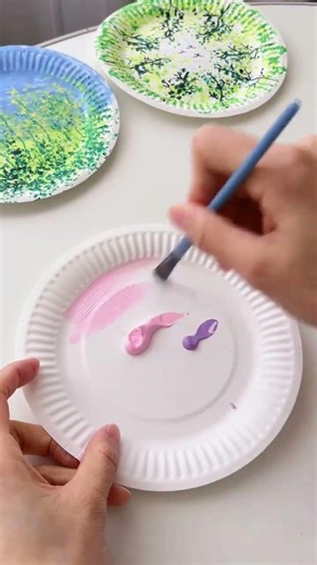 Paper tray DIY spring theme painting Please give me a plate of spring. Spring forest Rape