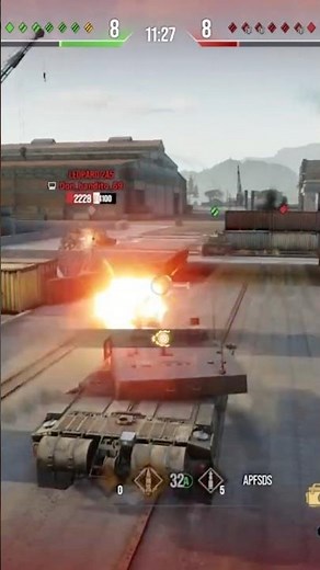 WoT console - CHALLENGER 2 - How a British heavy tank is meant to patrol the port.