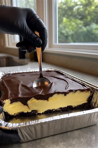 1.1M views · 4.8K reactions | No-Bake Eclair Cake This easy, no-oven...