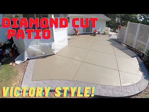 Diamond pattern patio with stamped border