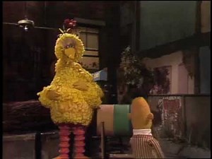 Classic Sesame Street - Bert And Big Bird's Marching Lullaby 1977