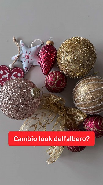Desideri cambiare il look del tuo albero?🎄 Fallo senza stress: vendi le decorazioni che non ti rappresentano piú e rinnova il tuo Natale… su Subito! #Subito #SecondHand #Natale2025 #VenditaOnline #AlberodiNatale