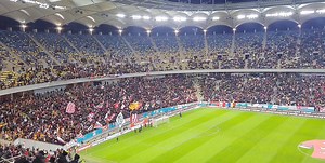 Coregrafii superbe pentru un derby istoric! Imagini fabuloase din peluze la Dinamo - FCSB! Ce au afişat ultraşii - Playsport