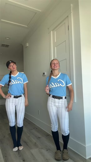 new pants🙂‍↔️🙂‍↔️ #softball #fyp #nokia #gameday #gulfshores #springbreak #spreak #viral @sydney:))