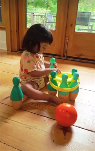 Little bowlers, big cheers!🎉 Strike up fun with this Bowling Set🎳 Do you need the link? #bowlingtoys #kidsgamesathome #kidsbowlingset #kidssports #fyp