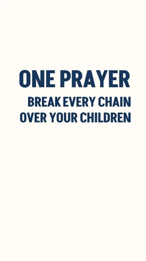Every parent who prays this over their children releases heaven’s protection. Your words carry power — speak life, peace, and freedom over your home. This is not just a prayer, it’s a declaration that Jesus reigns over your family, your children’s hearts, and their future. Don’t underestimate the power of a parent’s prayer — one prayer can change generations. Type “Amen” and share this to bless your family today. 📖 “All your children shall be taught by the Lord, and great shall be their peace.”