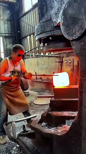 Extreme Forging Satisfaction: Metal Melts, Folds & Perfectly Forms!