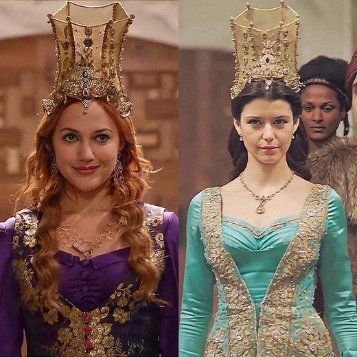 Hurrem Sultan or Kosem Sultan??🤔 Who had grace MORE 🔥🔥 . #MuhteşemYüzyıl #muhteşemyüzyılkosem #MagnificentCentury #MagnificentCenturyKosem #KosemSultan #hurremsultan #meryemuzerli #BerenSaat #fypシ゚ #fbpost #reelsfypシ #reelsvideoシ #SultanSuleiman #turk_community #turkcommunity | 𝐓𝐮𝐫𝐤𝐂𝐨𝐦𝐦𝐮𝐧𝐢𝐭𝐲
