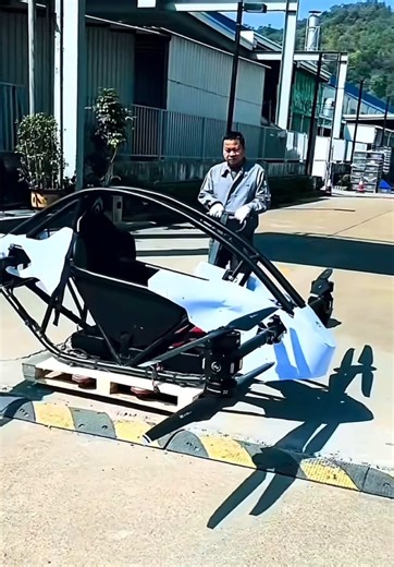 Flying Car Test Flight with SkyTech! Join Us Now