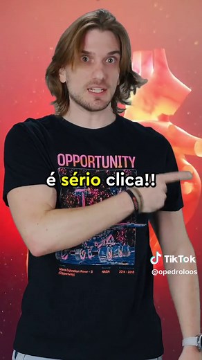 O seu celular contém 70 ÁTOMOS da tabela periódica📱⚛️ Tudo isso de átomos e tecnologia pra ele quebrar a tela caindo da menor altura possível #aprendanotiktok #pedroloos #vocesabia