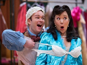 Finding Figaro: Joshua Hopkins plumbs the character in Opera Lyra's Barber of Seville