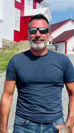 Supposed to be the older version of myself lol 😂 #filtroia #fypシ゚ #genx #canada🇨🇦