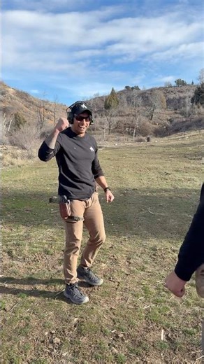 Sub Second Draw at 50 Yards #glock