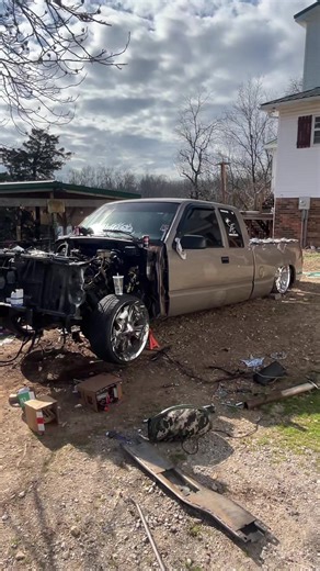 Exploring 2000's Bagged Trucks Culture