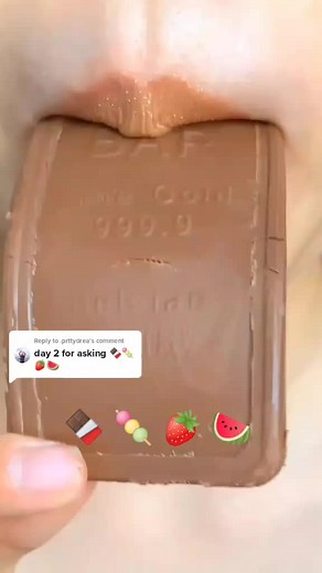 Replying to @.prttydrea done,,,next food???😋 credit:@closer_food #asmr #blowthisup #blowup #mukbang #closer_food #closerfood #asmrxlips #kierra_asmr #eatingemojifood #viral #fyp #fypシ #charlidamelio