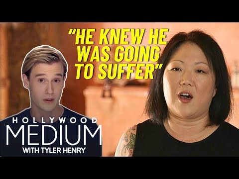 Tyler Henry Gives Comedian Margaret Cho Messages From Robin Williams | Hollywood Medium | E!