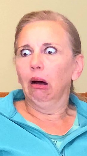 My mom was not ready for this prank 😂 | prank