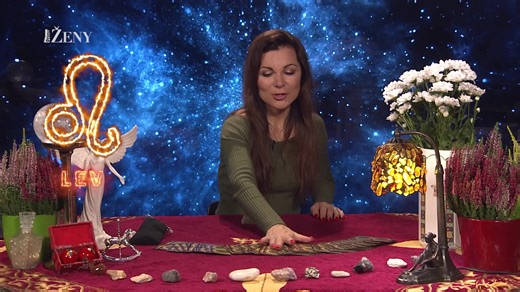 Lvy čeká v tomto týdnu hezký flirt. Co budou řešit v práci, prozradí karty Helen Stanku. Výklad pro ostatní znamení tady: https://zeny.iprima.cz/horoskop-na-tyden-od-29-zari-2025-byk-zazari-v-praci-strelce-ceka-osudove-setkani-486244 | Horoskopy & Astrologie