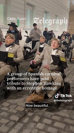 🔴 A group of Spanish carnival performers have paid tribute to Stephen Hawking in what may be the most eccentric homage the physicist has ever received. ‘Una chirigota en teoría’ took to the stage at Cadiz’s carnival group contest with an act built entirely around Hawking’s life.