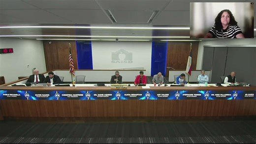SAISD school board votes to close Rhodes Middle School during hours-long meeting