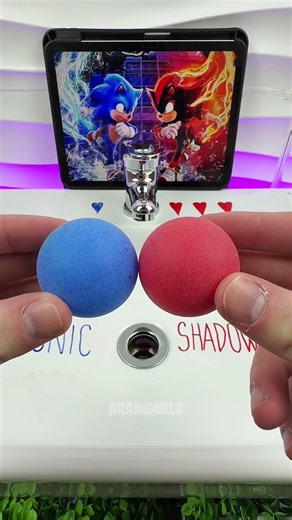 Sonic vs Shadow Face Off! 🤩🔥 #usa
