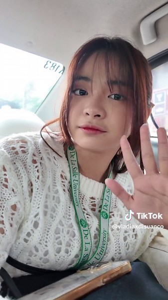A day in my life as a DLSU student, influencer edition! Watch how GCash keeps my transactions smooth and hassle-free. Discover how this app helps me in my everyday life! #GForMore @GCash
