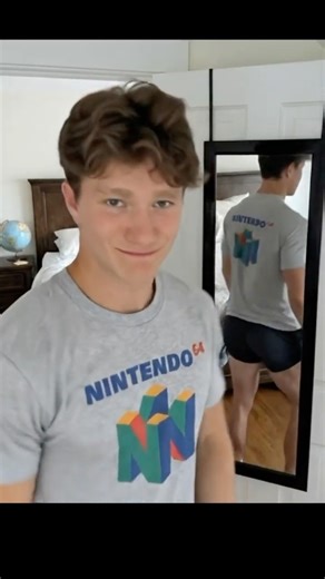 Caught mid-routine 🪞📋 | Day in the Life | When Makeba hits 🕺 | Trending Dance