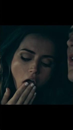 SE*Y SCENE OF ANA DE ARMAS #movie #anadearmas