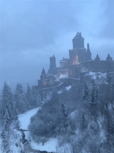 medieval part1 #castle #medieval #darkfantasy #goldenbrown #cinematic