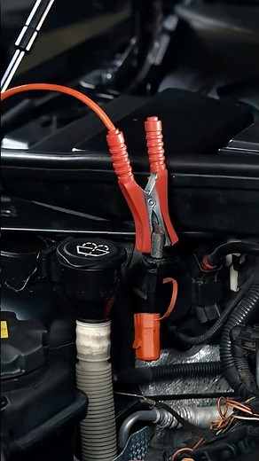 How to safely connect car battery terminals 🔋⚡ #carbattery #howto #cartok