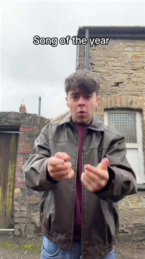 Filmed at THE wuthering heights #wutheringheights #charlixcx #songoftheyear #fyp #studentlife