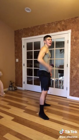 How to Twerk as a Guy: Step-by-Step Tutorial