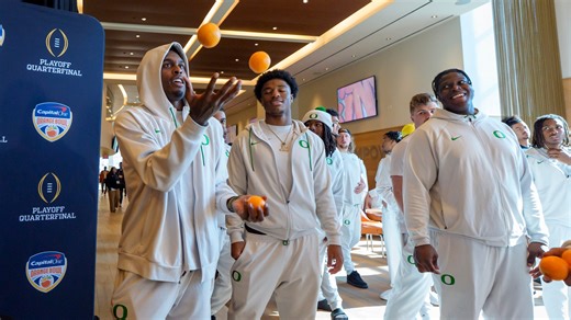 Picks, prediction for Oregon football vs. Texas Tech Orange Bowl, CFP