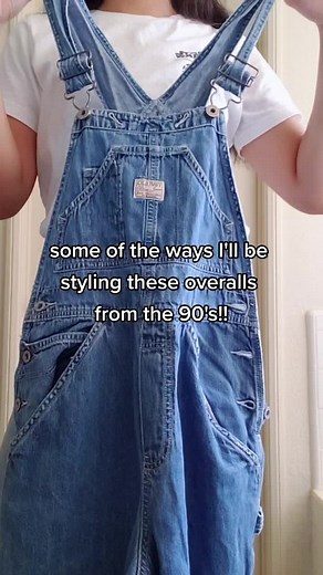 Styling 90s Vintage Overalls - Outfit Ideas and Tips