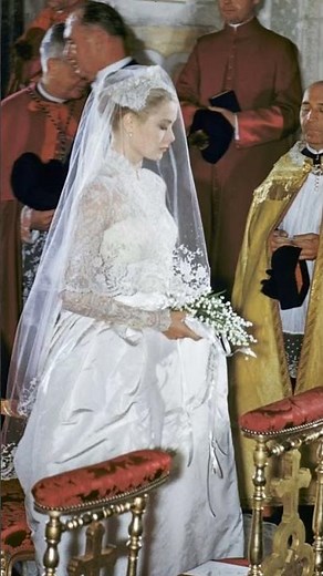 Grace Kelly marries Prince RAINIER of Monaco #history #wedding #photography