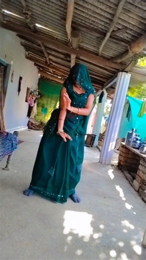 Nitya on Instagram: "Swalla Dance Cover ✨ @lalalalisa_m #fyp #nityakamble_03 #reels #dance #trending #instagram"