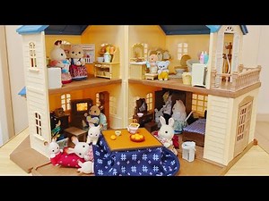 シルバニアファミリー カーポートのある青い屋根のお家 リーメント こたつ sylvanianfamilies calicocritters 森林家族 ミニチュア ドールハウス