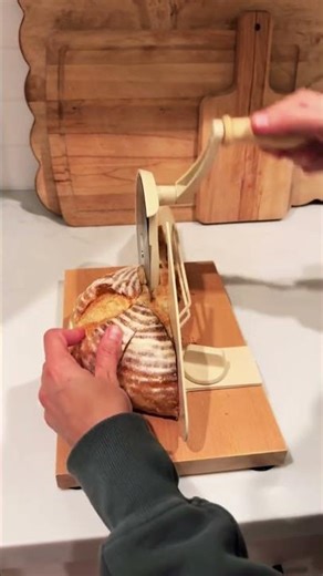 Manual Bread Slicer for Homemade Sourdough Bread, Classic Hand Crank Home Bread Slicer