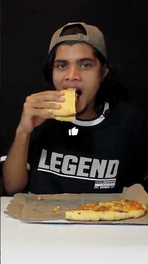 Large Pizza🍕🍕 vs Us – Epic Battle! #challenge #shorts #pizza