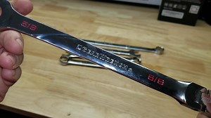 Watch GEARWRENCH 120XP Spline XL Flex Head Ratcheting Wrench on Amazon Live