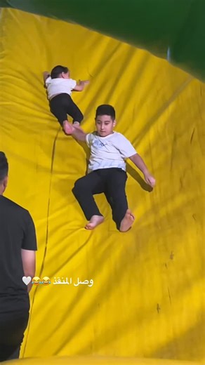 AISHA.EMAD | ‎ضلت بال٥ دقايق معلكه لاهي النازله ويا النازلين ولا هي الصاعده ويا الصاعدين 😂😂😂😂🎀. . . . . #اكسبلور #fypシ #اكسبلور_explore #explore...‎ | Instagram