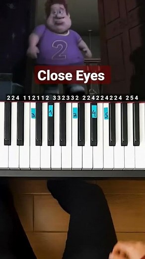 CLOSE EYES 👀 - DVRST (Megamind Meme - Easy Piano Tutorial 🎹)
