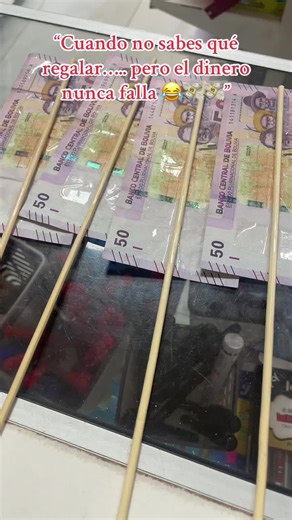 Ramo de Dinero: Un Regalo Sorpresa y Felicidad