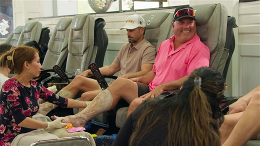 Watch Team Moms: Baseball Season 1 Episode 5: Italia in Arizona - Paramount