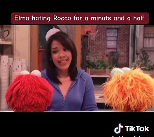 Zoe is gaslighting poor Elmo #elmo #sesamestreet #sesamestreetelmo #rocco #roccotherock #elmovsrocco #funny #funnyvideo #funnymoments #fyp #fypシ #fypシ゚ #foryou #beef #elmohatesrocco #elmosworld #zoe