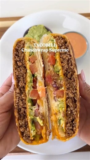The ULTIMATE DIY Taco Bell Crunchwrap Supreme! 🤯 crunchwrapsupreme #tacobell