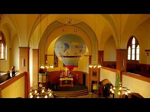 Modellballonstart in der Ev. Christuskirche Bochum-Günnigfeld 2011