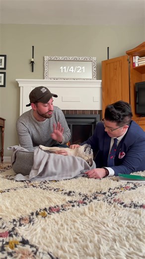 an epic reading this morning with @underthedesknews!! plan your day accordingly 🔮🦴🔮 #bonesday #nobones #noodletok