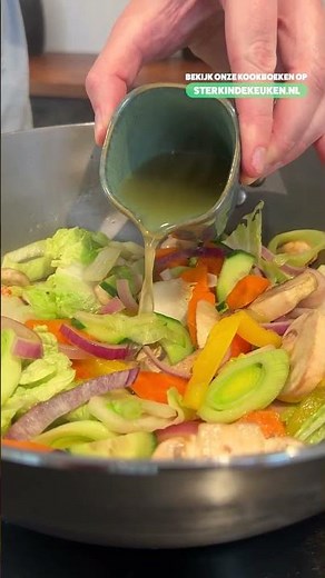 Tjap Tjoy met Kip 😍 Recept in de beschrijving #shorts